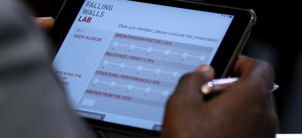 falling walls lab pad